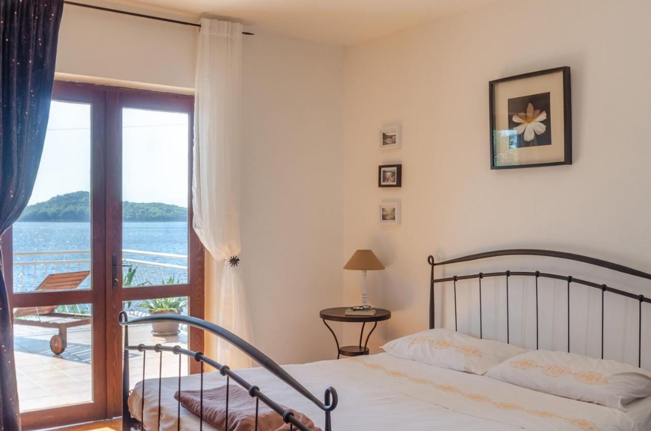 By The Sea Apartment Marta Prizba Exterior photo