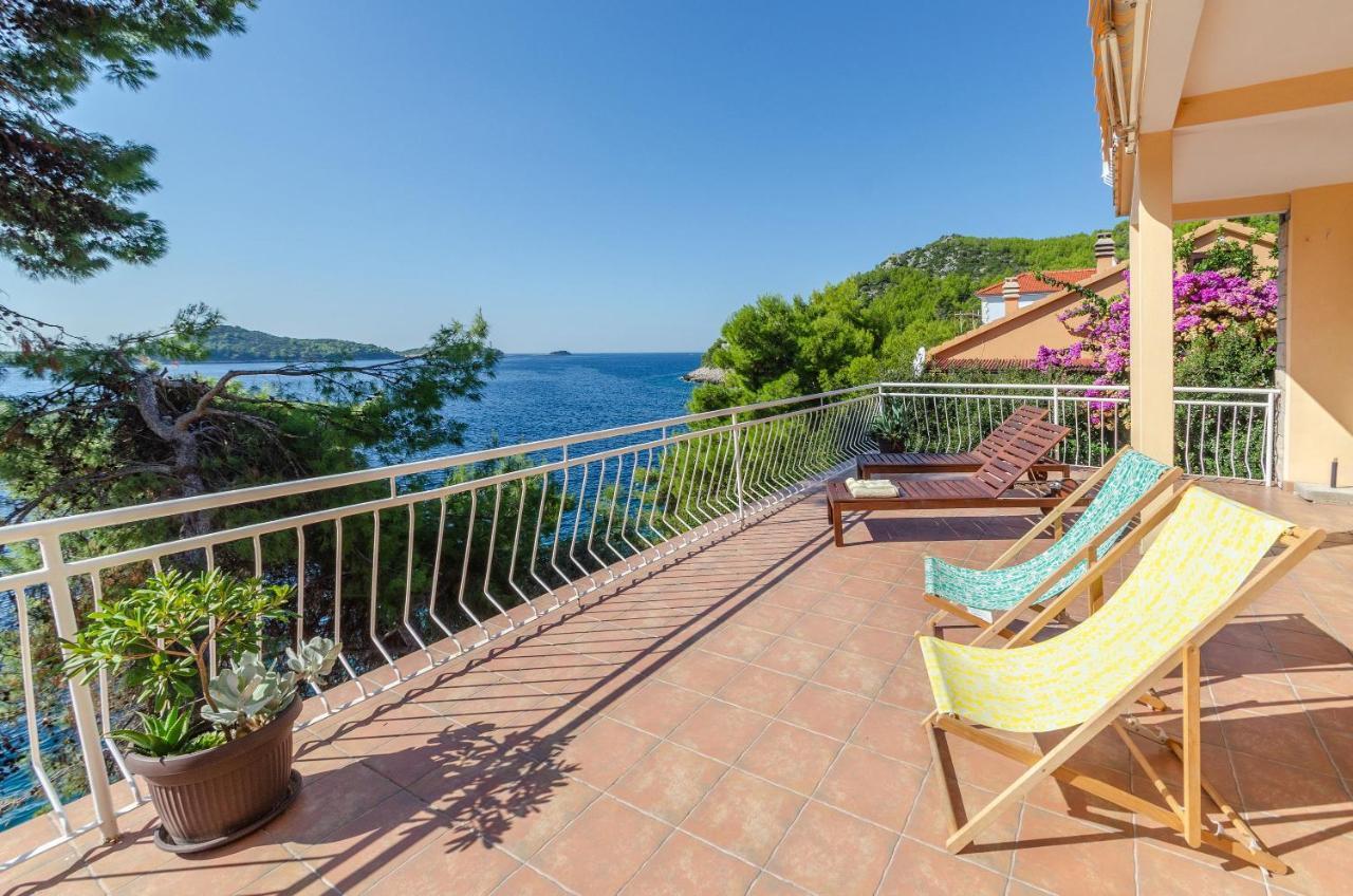 By The Sea Apartment Marta Prizba Exterior photo